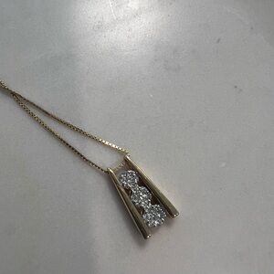 Gold & diamond necklace